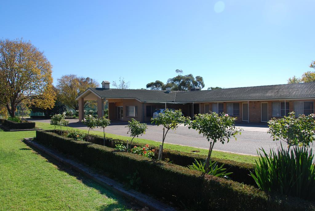 Golfview Motor Inn Wagga Wagga Exterior foto