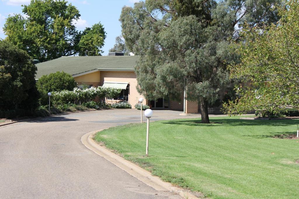 Golfview Motor Inn Wagga Wagga Exterior foto